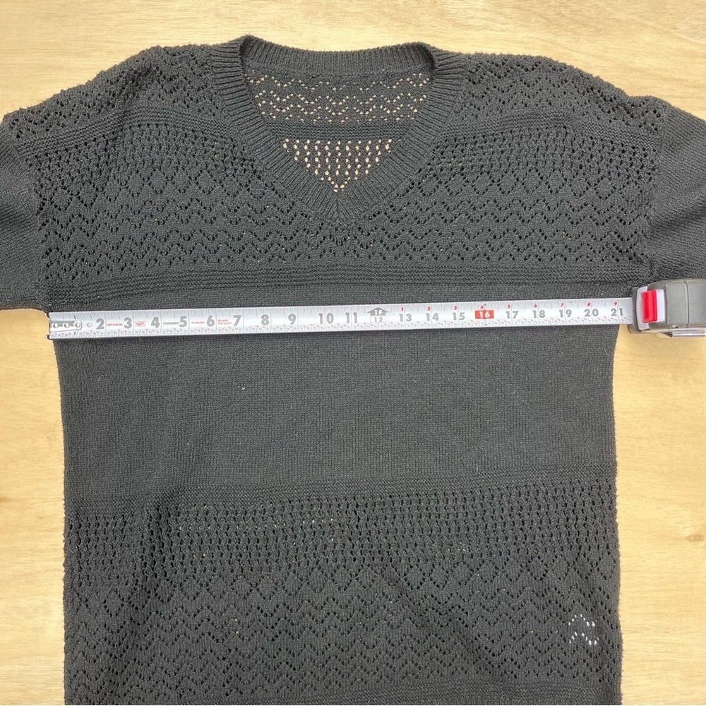 Women’s Size Large Comfy Knit Black crew Neck Long Sleeve Sweater Fall Winter - Picture 6 of 6